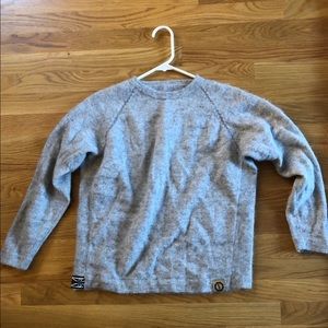 PAKA alpaca wool sweater